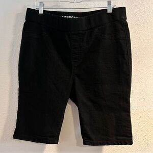 American Star Women's Black Jean Shorts Size 16